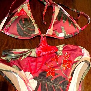 Victoria Secret two piece attached bikini 👙